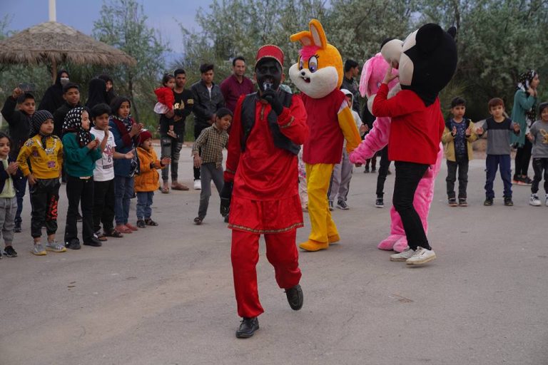 برپایی ششمین دوره جشنواره نوروزی آبشار در شهرستان بافق/ اجرای جنگ‌های شبانه با حضور هنرمندان بومی 