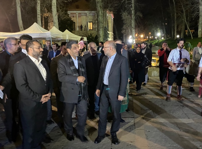 آغاز «جشن جهانی نوروز» در مجموعه فرهنگی‌تاریخی نیاوران/ از اجرای آیین «بیا به نوروز» و سرنانوازی تا برپایی نمایشگاه «عروسک‌های بومی کشورهای حوزه نوروز»