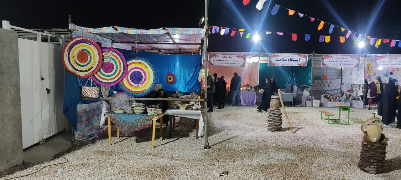 برگزاری جشنواره صنایع‌دستی و محصولات خرمایی شهر کنارتخته