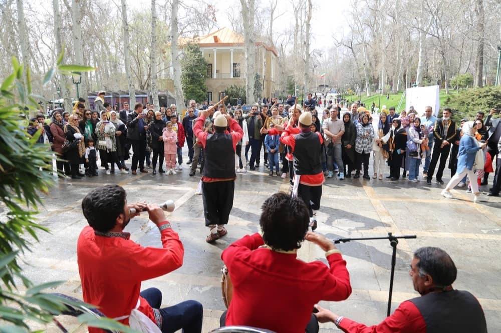 کاخ نیاوران با دست پر در نوروز 1402 به استقبال گردشگران رفت 