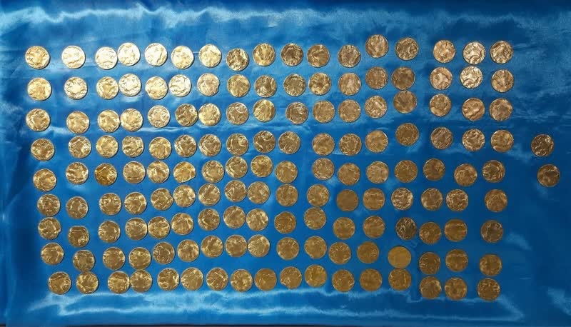 کشف‌وضبط 155 سکه تقلبی در چناران خراسان رضوی