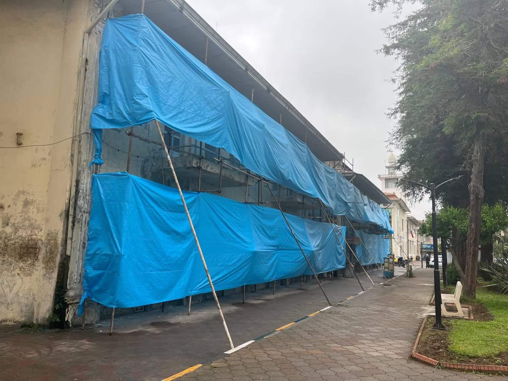 آغاز عملیات مرمت جداره ساختمان تاریخی آموزش و پرورش شهرستان رودسر