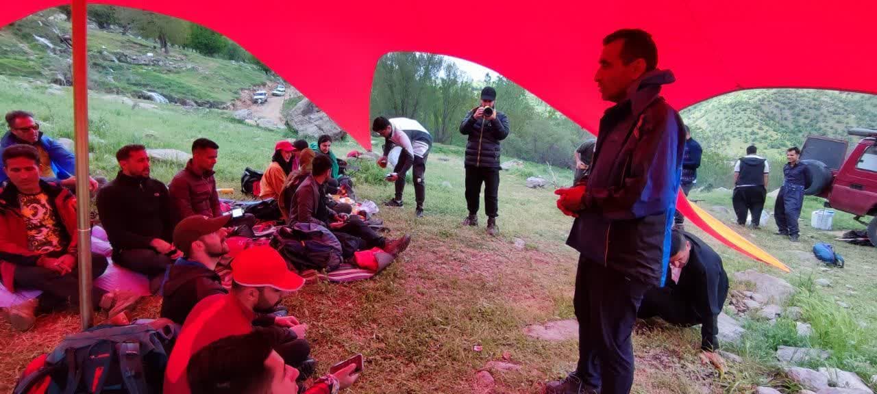 دوره آموزشی طبیعت‌گردی در بانه کردستان برگزار شد