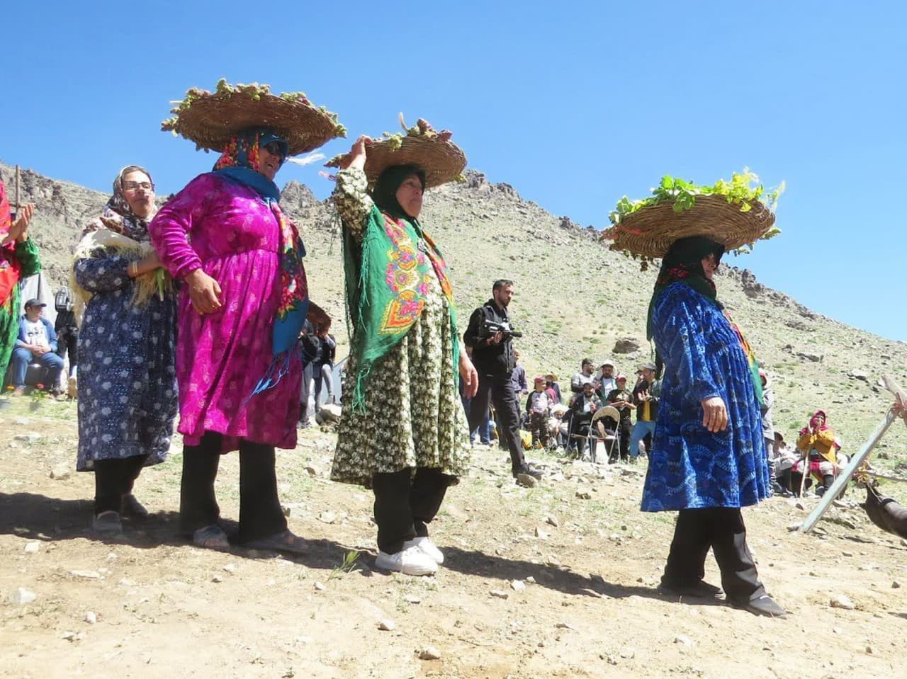 سومین جشن ریواس روستای راوه دلیجان برگزار شد