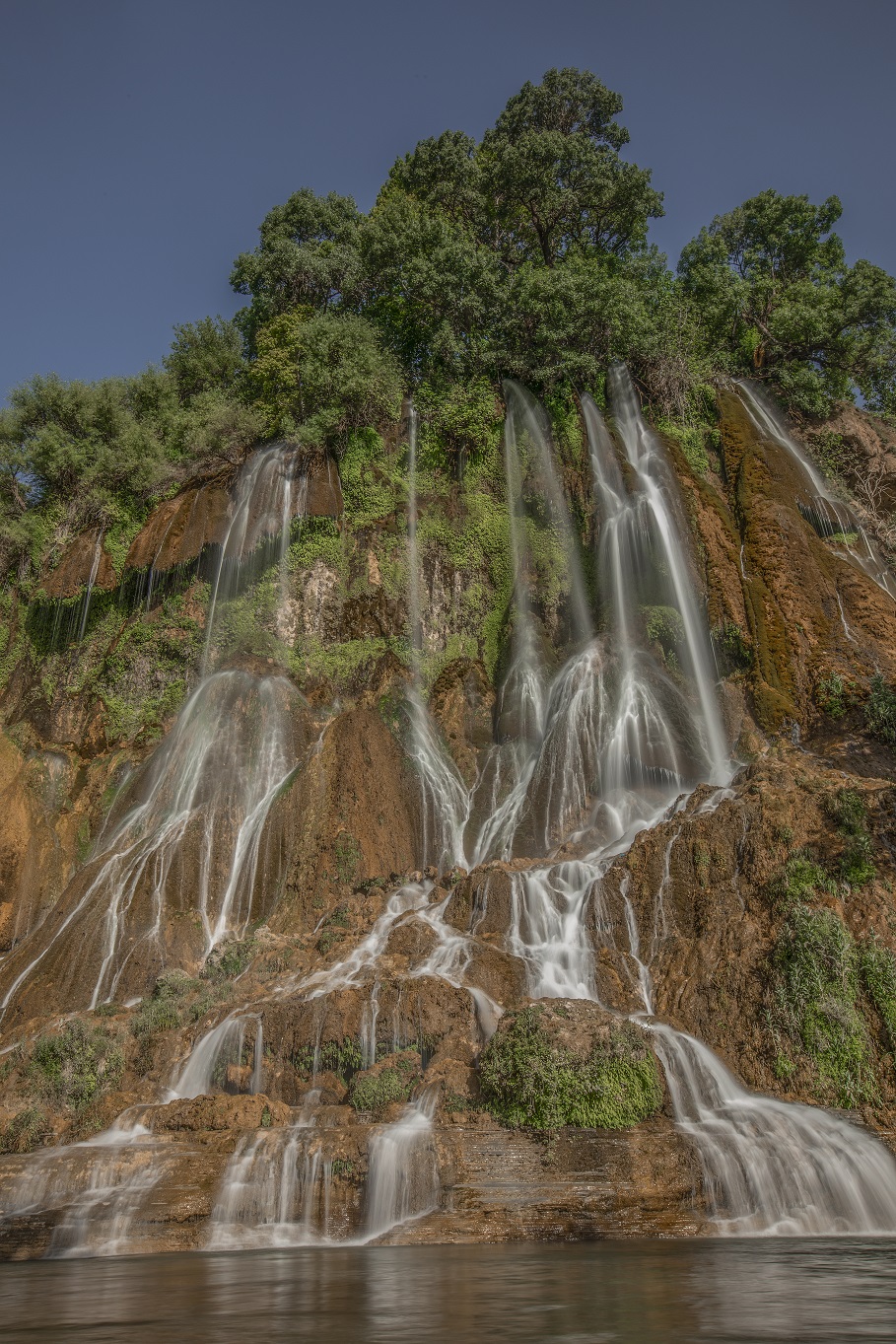 آبشار بیشه خرم‌آباد، جلوه ای از شکوه و زیبایی