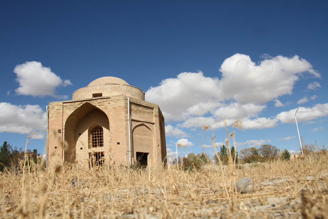 بنای چهار طاقی تیموری در خراسان شمالی شیروان