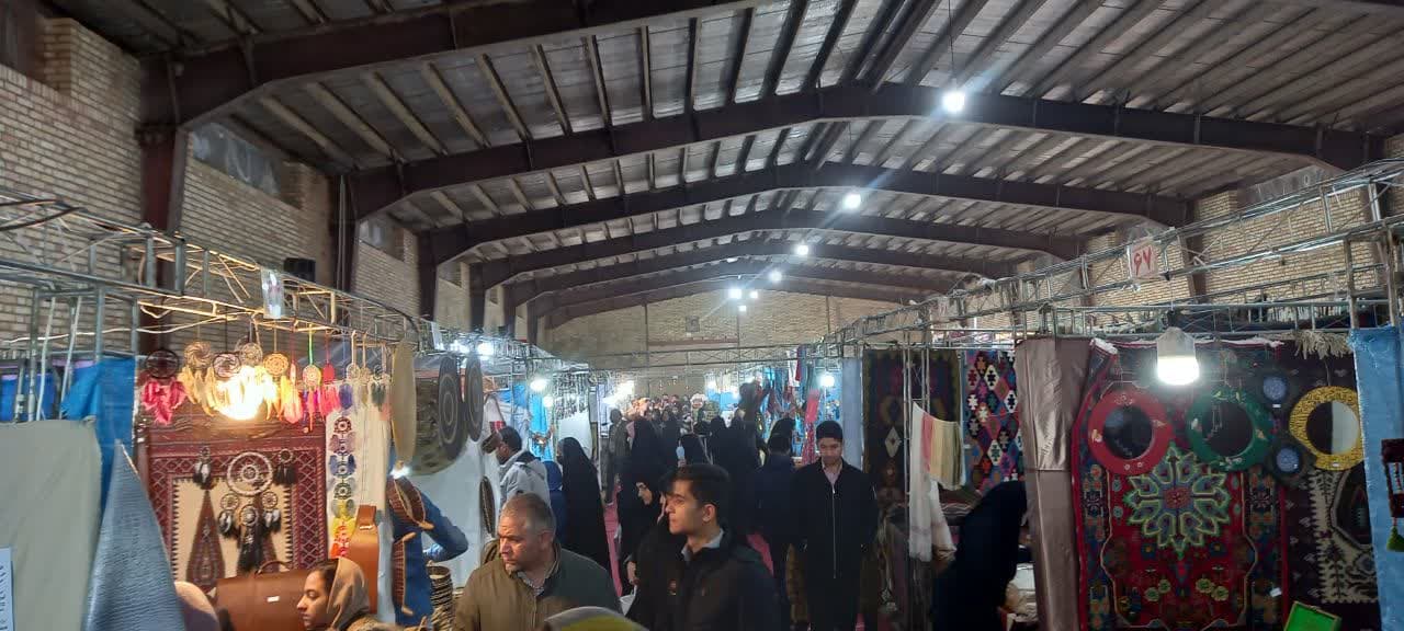 افتتاح نمایشگاه صنایع‌دستی و سوغات در قاین