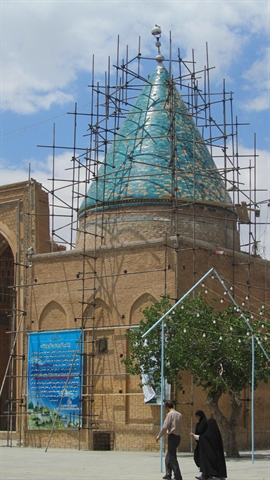 آغاز مرمت گنبد غازان خان مجموعه تاریخی بسطام