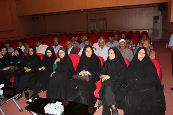 شرکت هنرمندان صنایع دستی میبد درکارگاه آموزشی مهراصالت