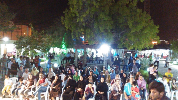 موسیقی حاجی‌آباد در یازدهمین شب از نوروزگاه هرمزگان اجرا شد