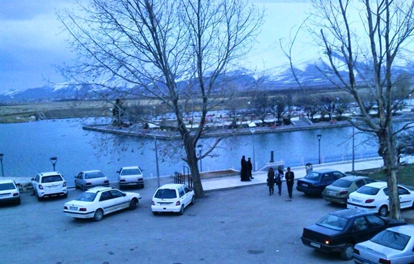 استقبال گردشگران نوروزی از دریاچه سراب قروه