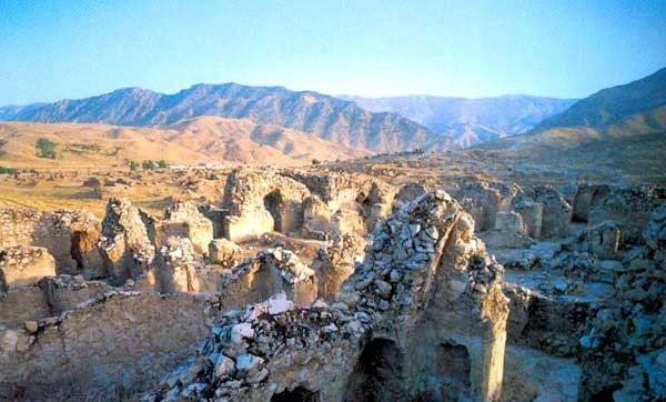 شهر تاریخی سیمره به‌استقبال مسافران نوروزی می‌رود