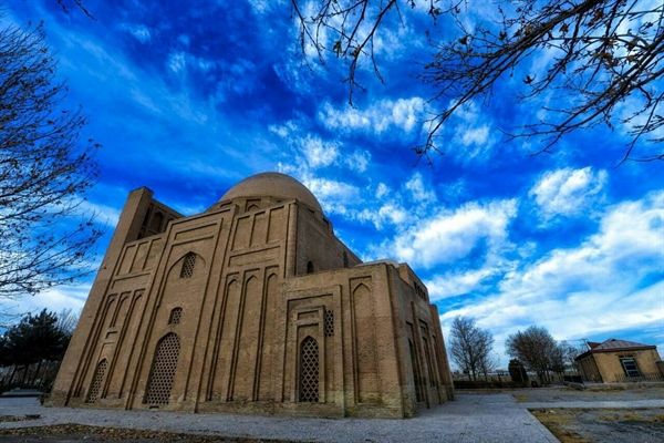 بزرگ‌ترین بنای تاریخی طابران توس در انتظار بودجه عمرانی/ هارونیه ربطی به هارون‌الرشید ندارد