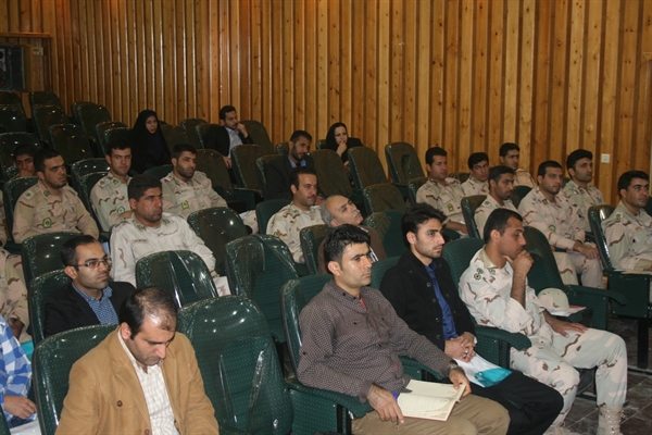 توانمند سازی مرزبانان دریایی به مباحث گردشگری در بوشهر