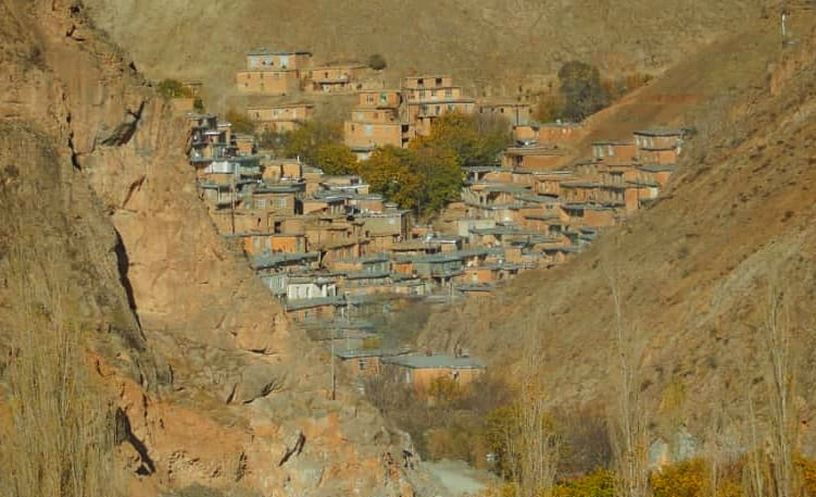 روستای گردشگری توریور در کردستان